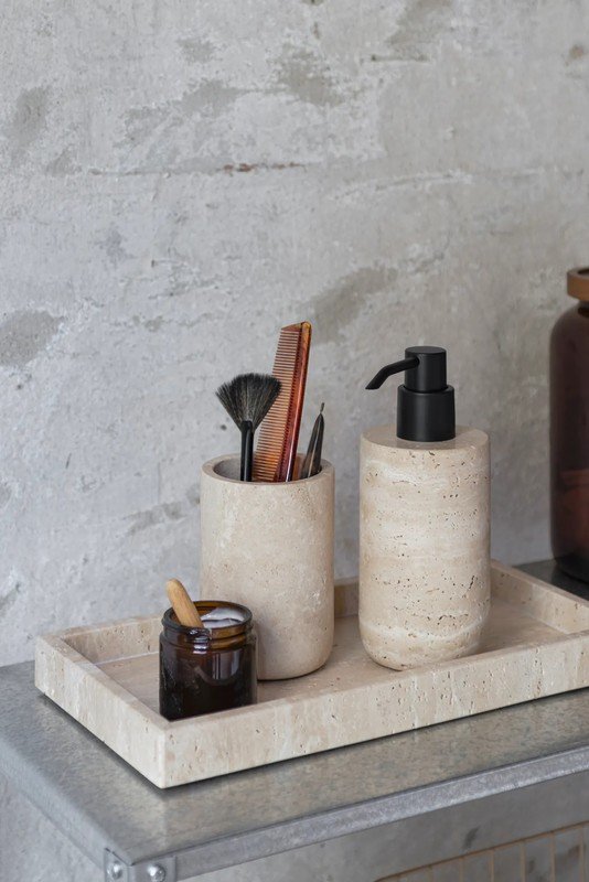 Iedvesma : Vannasistaba