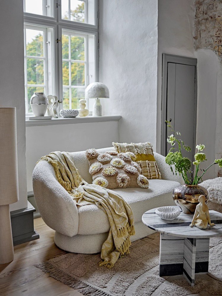 Iedvesma : Dzīvojamā istaba, Pavasaris