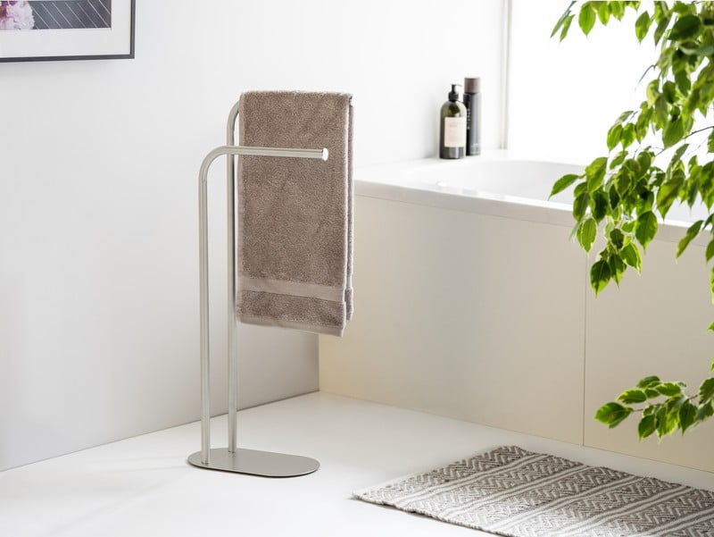 Iedvesma : Vannasistaba, Tīrīšana un organizēšana, Tekstils