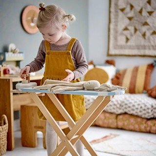 Spēles un rotaļlietas