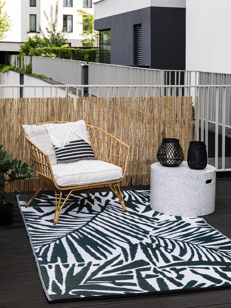 Iedvesma : Balkons un terase