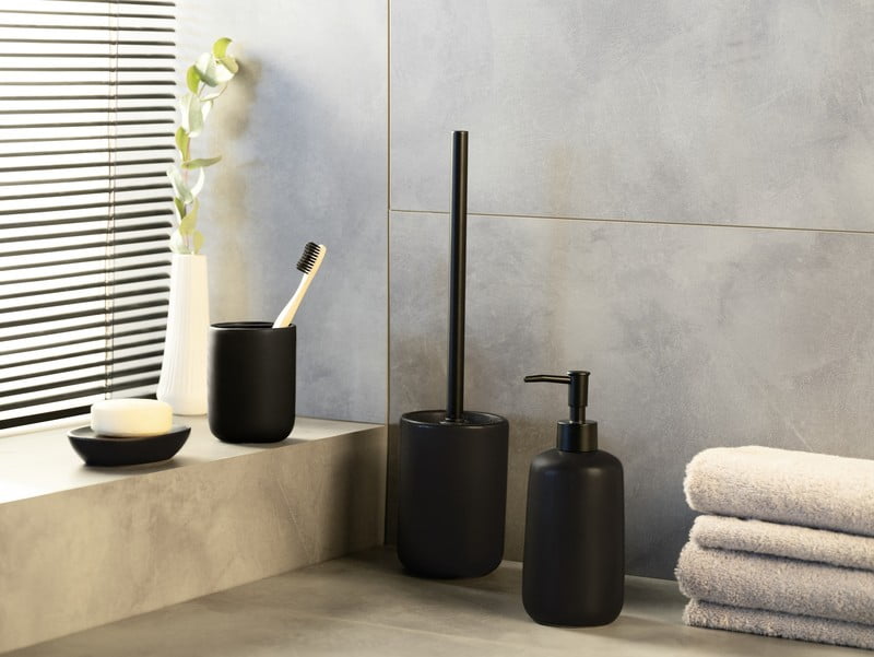 Iedvesma : Vannasistaba, Tīrīšana un organizēšana