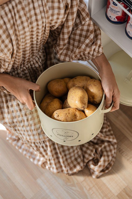 Iedvesma : Tīrīšana un organizēšana, Pieliekamais