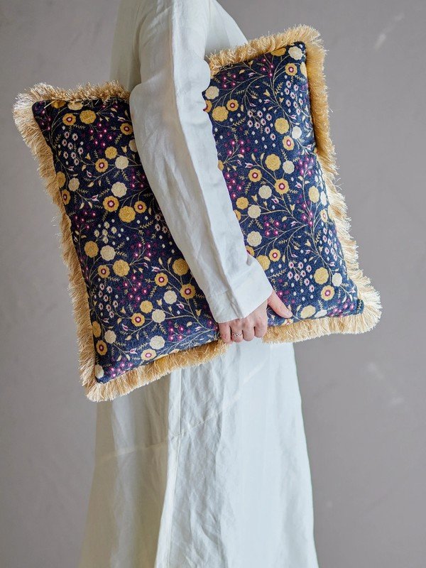 Iedvesma : Pavasaris, Dzīvojamā istaba