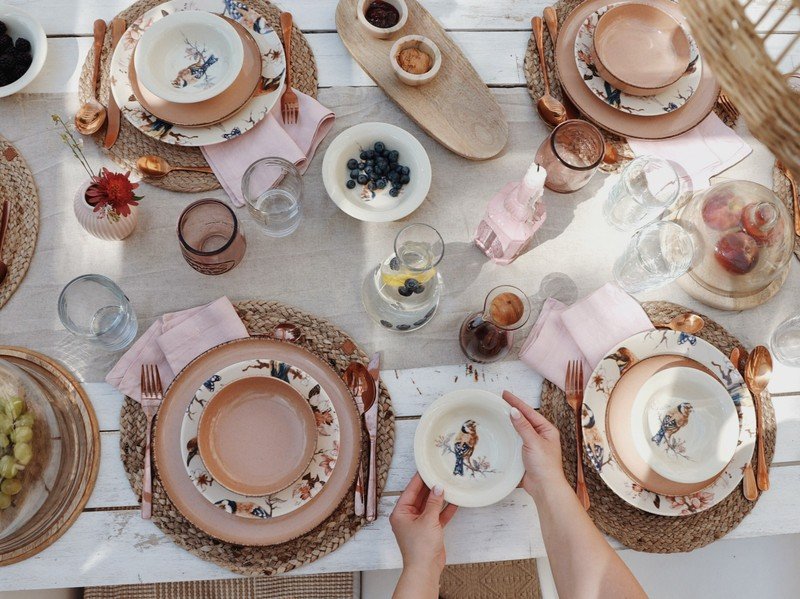 Iedvesma : Ēdamistaba, Romantiskais stils