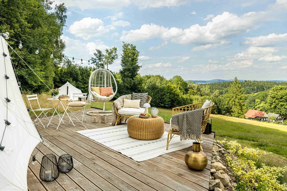 Iedvesma : Dārzs, Āra, Brīvdienas