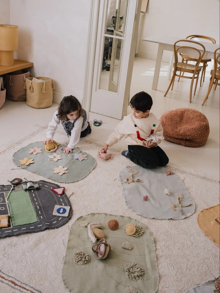 Iedvesma : Bērnu istaba, Bērniem