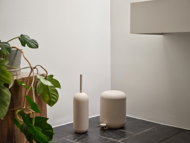 Iedvesma : Vannasistaba, Tīrīšana un organizēšana