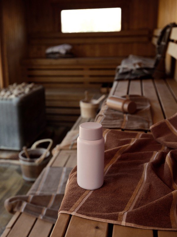 Iedvesma : Brīvdienas