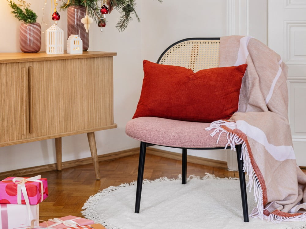 Iedvesma : Ziemassvētki, Dzīvojamā istaba