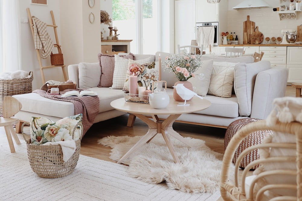 Iedvesma : Dzīvojamā istaba, Romantiskais stils