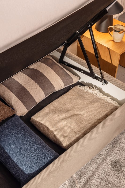 Iedvesma : Guļamistaba