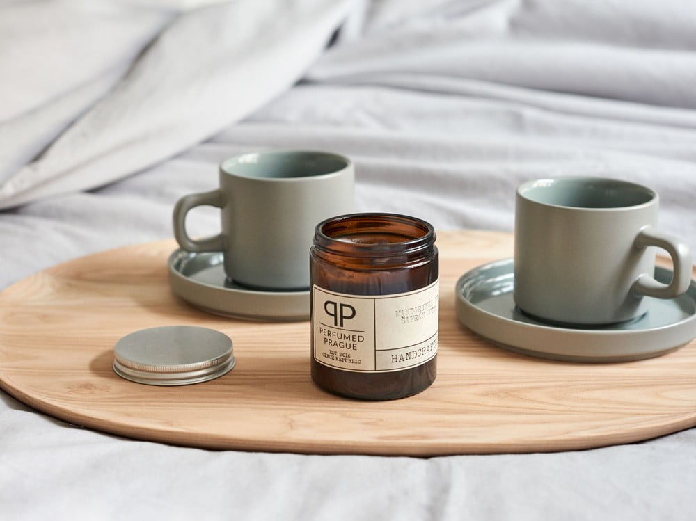 Iedvesma : Dekorācijas