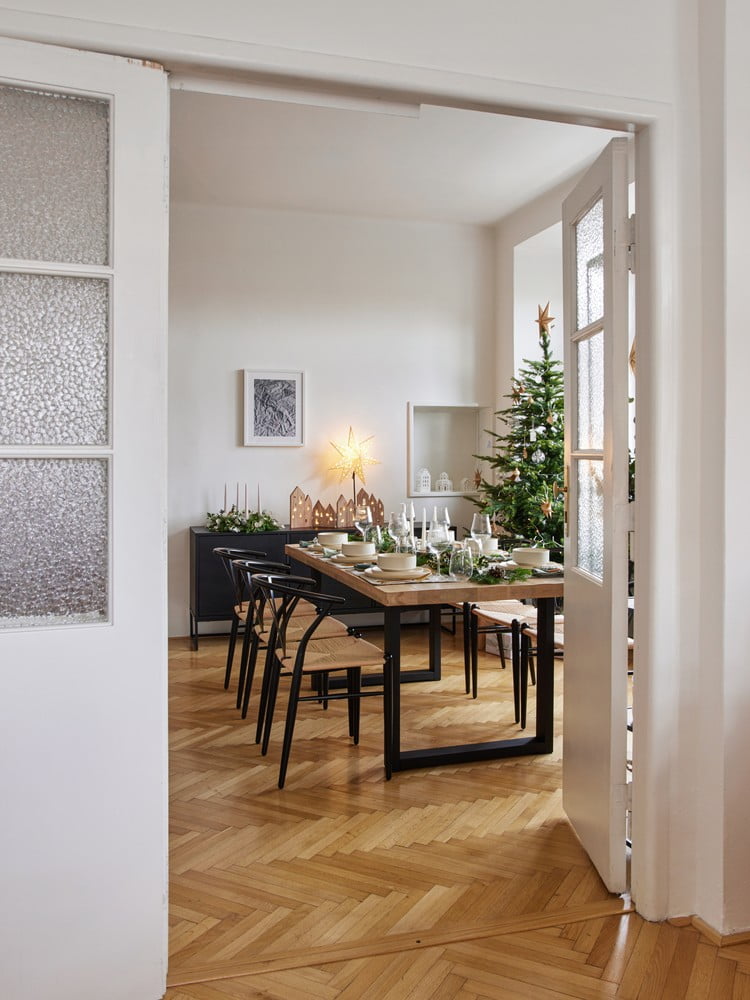 Iedvesma : Ziemassvētki, Ēdamistaba