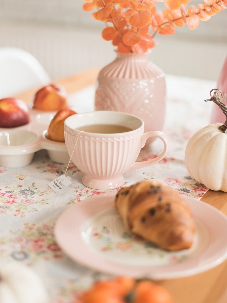 Iedvesma : Ēdamistaba, Romantiskais stils