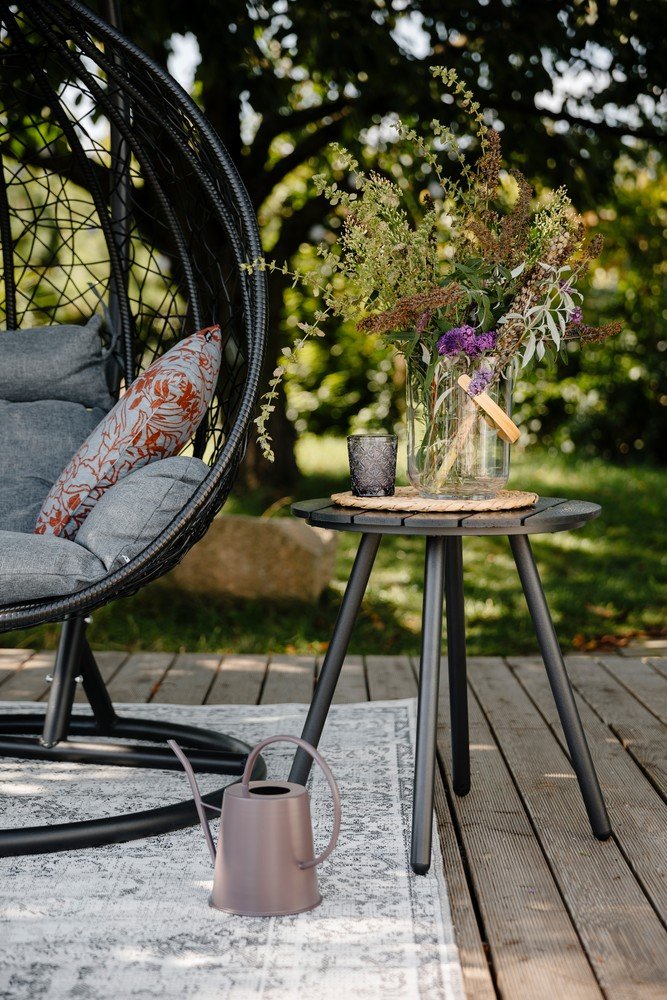 Iedvesma : Vasara, Dārzs