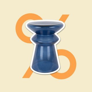 Galdi un rakstāmgaldi