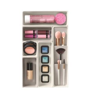 Vannas istabas atvilktņu organizatori