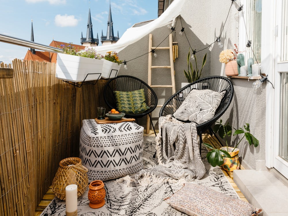 Iedvesma : Balkons un terase