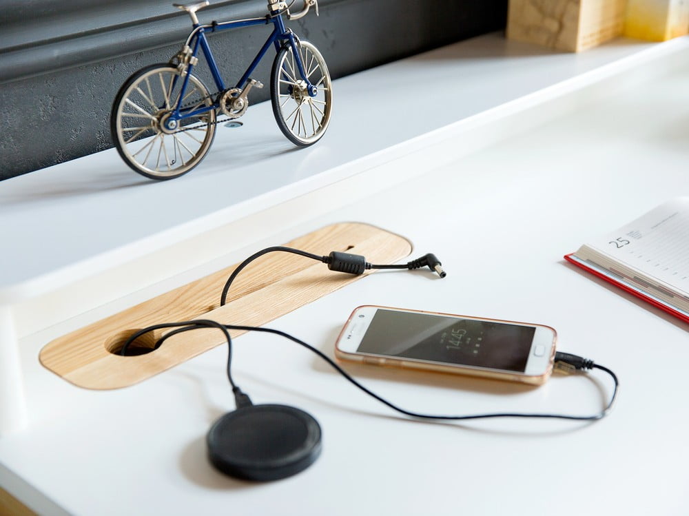 Iedvesma : Darbs un mācības, Birojs