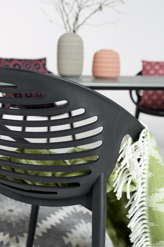 Iedvesma : Dārzs, Āra