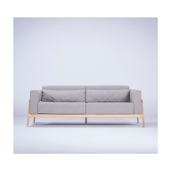 Pelēks dīvāns ar ozolkoka konstrukciju Gazzda Fawn, 210 cm