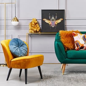 Dzīvojamā istaba glamūra stilā